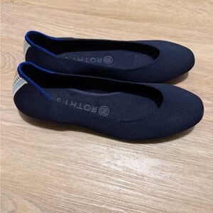 🆕 Rothy's Navy Striped Flats Sz 8.5